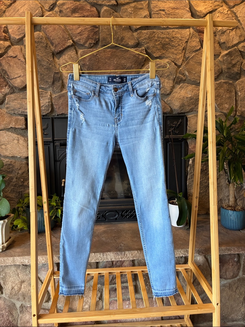 Hollister Mid Rise Super Skinny Classic Stretch Jeans